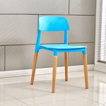 Blue Plastic Chair with Wooden Legs for Dining Room